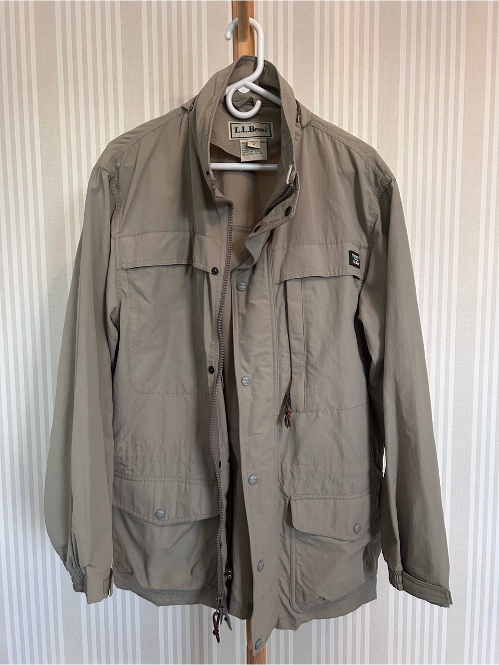 LL Bean Outdoors Field Jacket Mens Khaki Nylon Full Zip Multi Pocket Size Medium